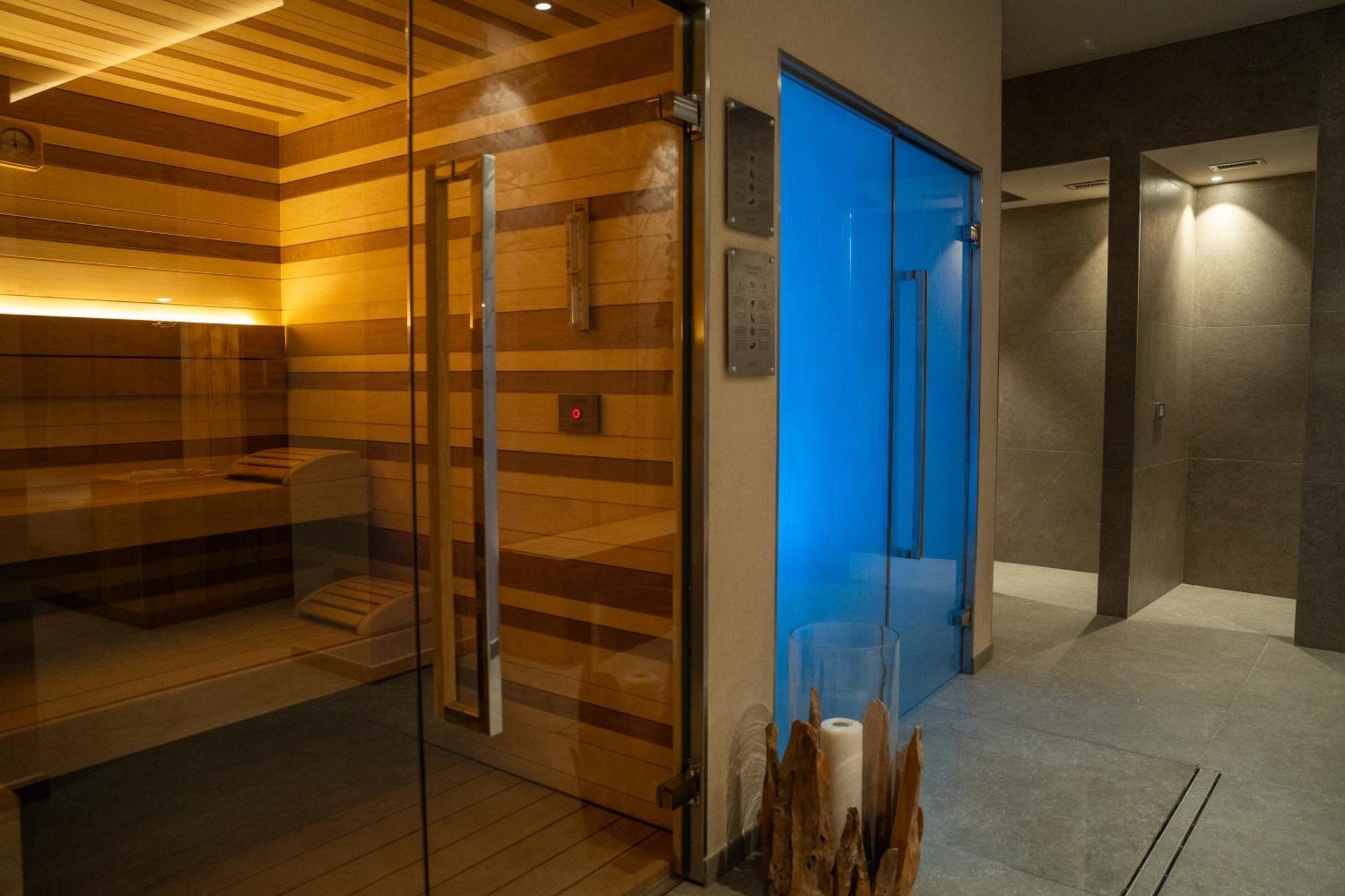 Vivi Suites & Spa - Boutique Guest House โมลเวโน ภายนอก รูปภาพ