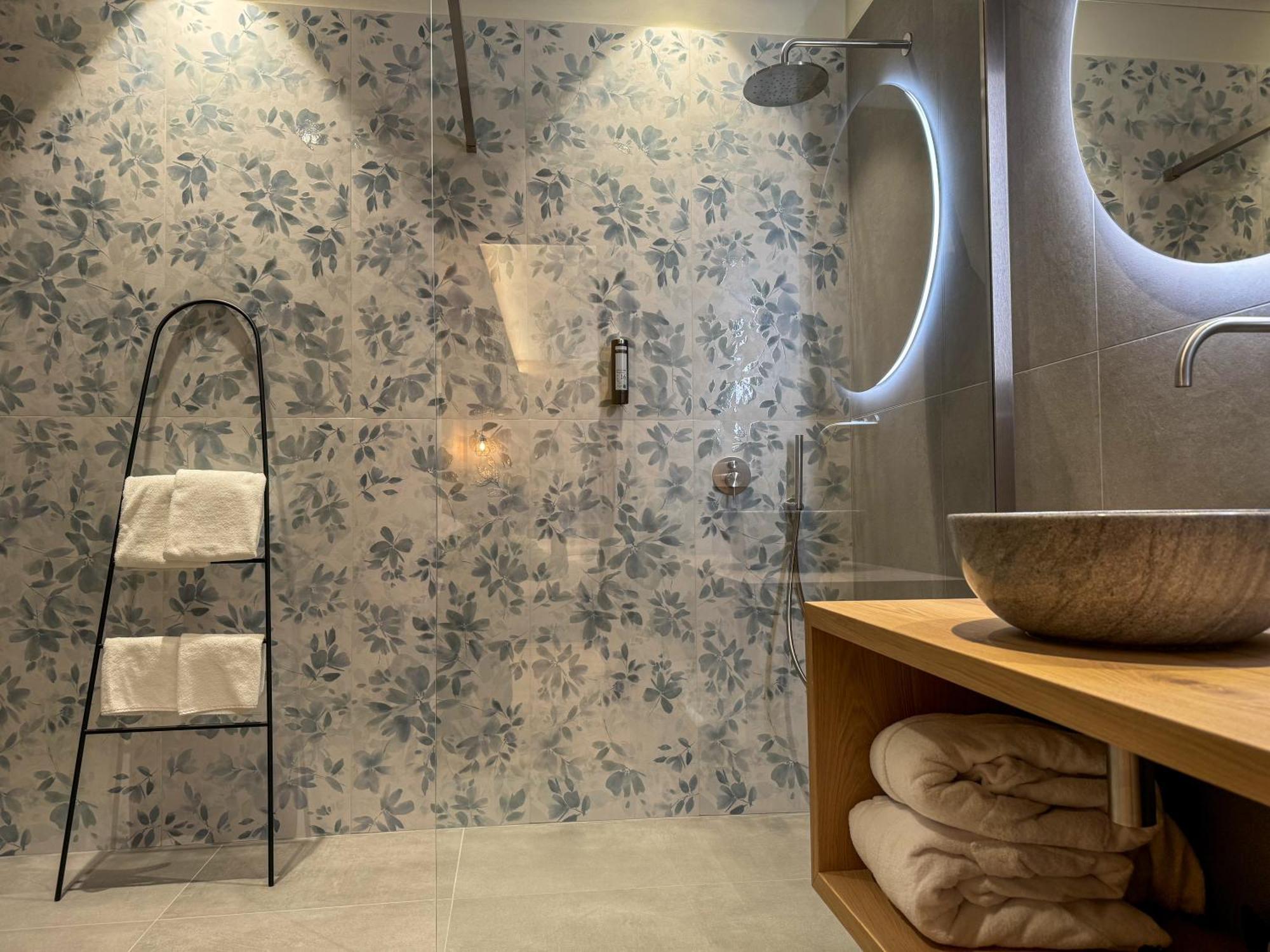 Vivi Suites & Spa - Boutique Guest House โมลเวโน ภายนอก รูปภาพ